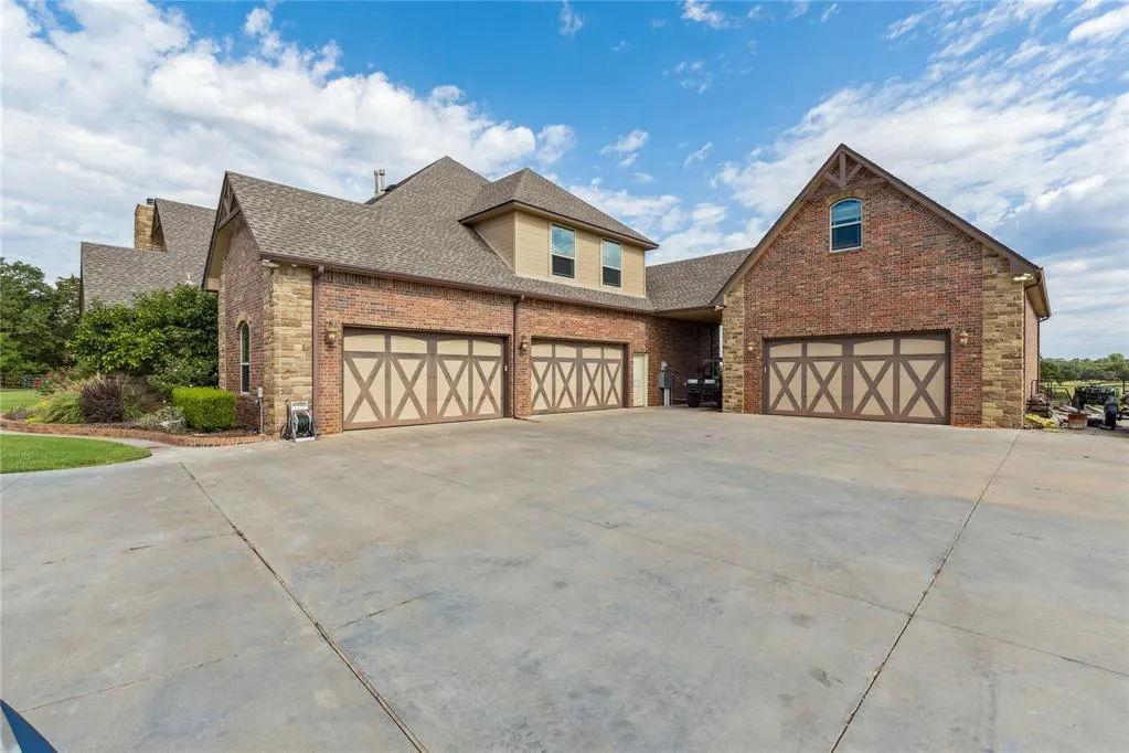 Photo 4 — 10150 E Post Oak Road, Noble, OK 73068