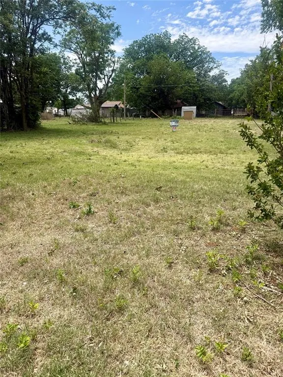 Front exterior — 309 S Randall Avenue, Elk City, OK 73644