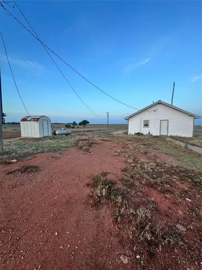 Photo 3 — 11373 N 1870 Road, Sayre, OK 73662