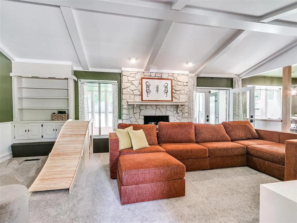 Photo 11 — 1812 Dove Court, Edmond, OK 73034