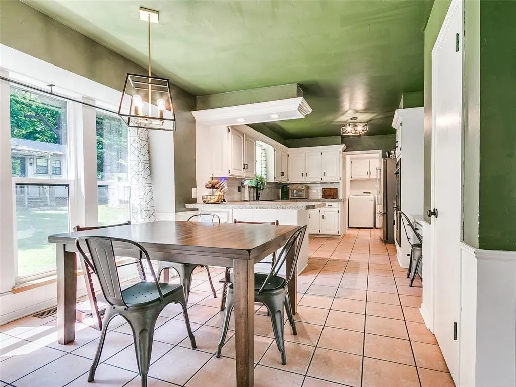 Photo 17 — 1812 Dove Court, Edmond, OK 73034
