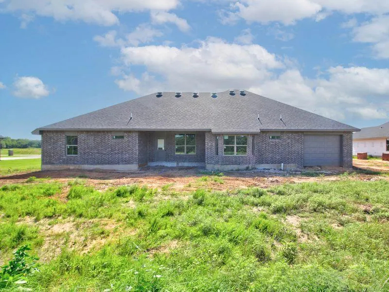 Photo 2 — 4111 S Wagon Drive, Stillwater, OK 74074
