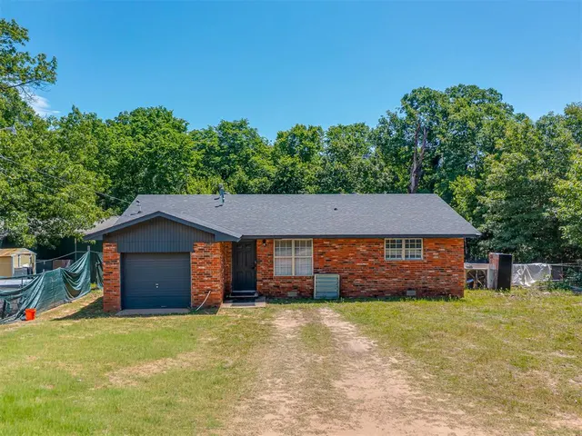 Photo 5 — 20239 Bern Lane, Tecumseh, OK 74873