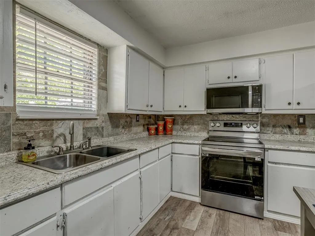 Photo 14 — 20239 Bern Lane, Tecumseh, OK 74873