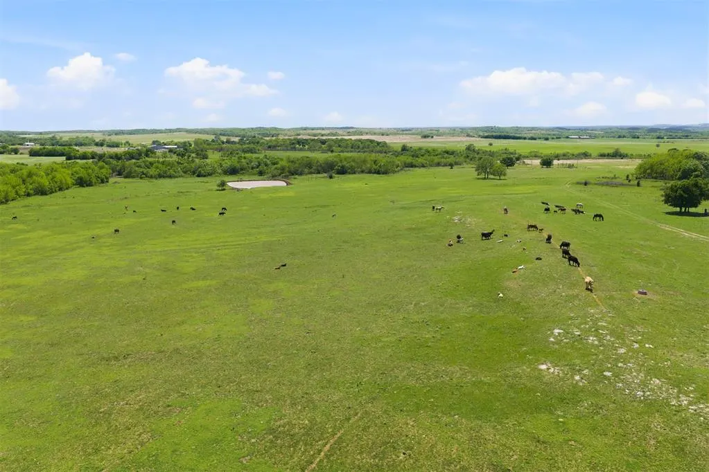 Photo 8 — Fairview Road 7, Davis, OK 73030