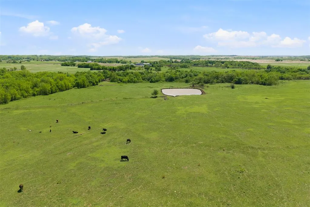 Photo 9 — Fairview Road 7, Davis, OK 73030