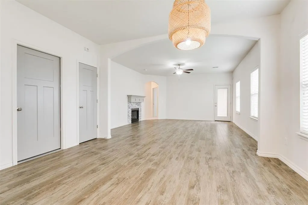 Photo 4 — 13700 Paddington Avenue, Oklahoma City, OK 73142