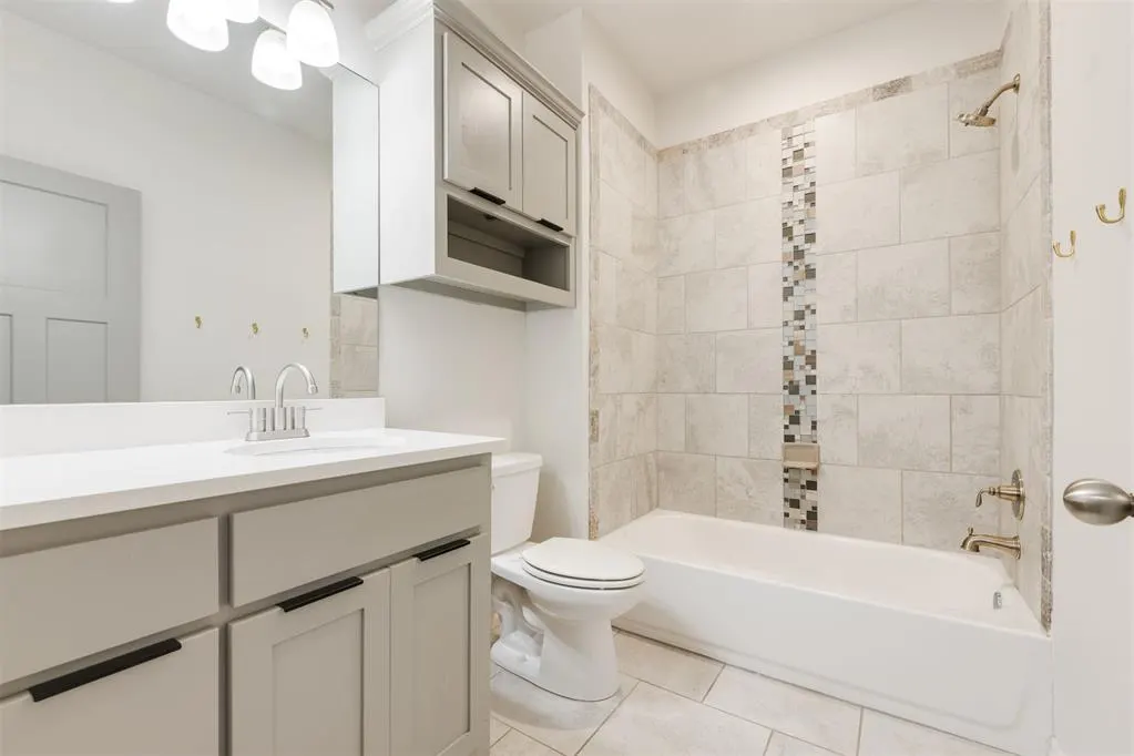 Photo 17 — 13700 Paddington Avenue, Oklahoma City, OK 73142