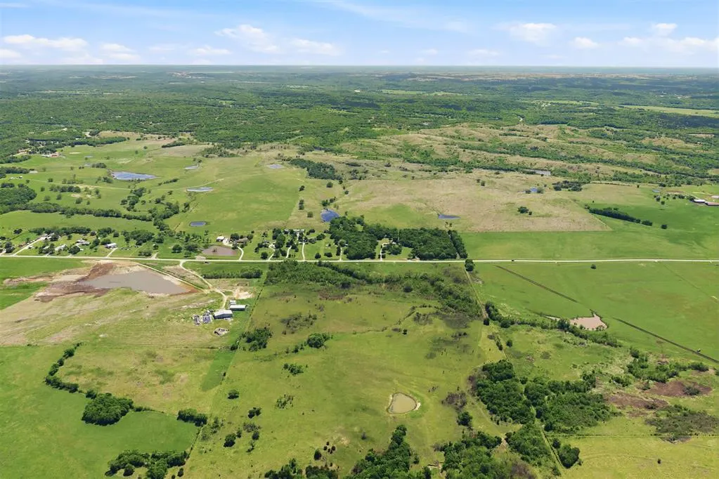 Photo 4 — Primrose Lane 8, Davis, OK 73030