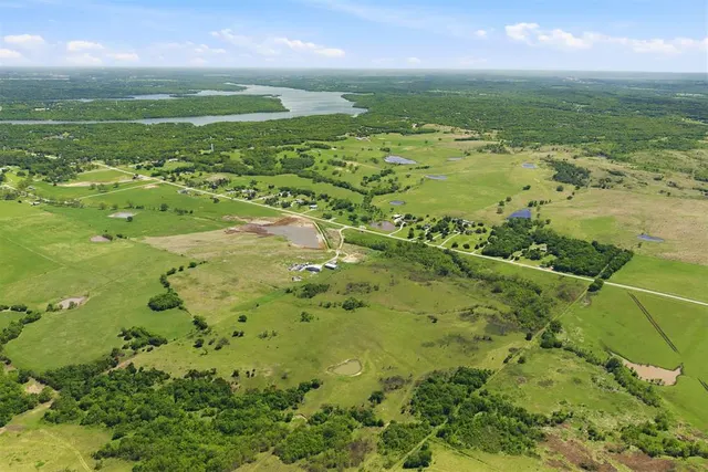 Photo 5 — Primrose Lane 8, Davis, OK 73030