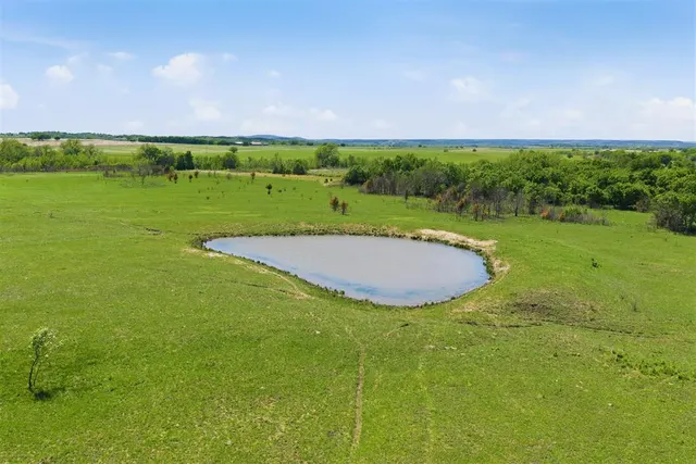 Photo 8 — Primrose Lane 8, Davis, OK 73030