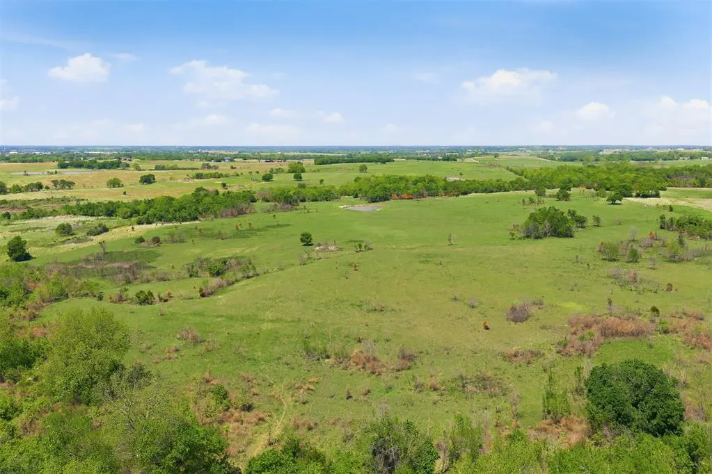 Photo 10 — Primrose Lane 8, Davis, OK 73030