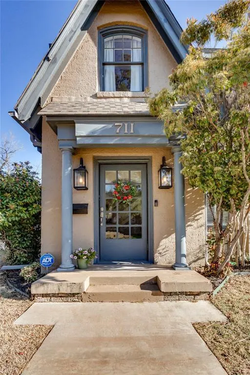Photo 5 — 711 NE 19th Street, Oklahoma City, OK 73105
