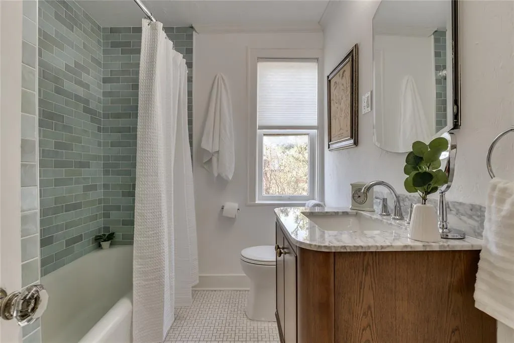 Photo 41 — 711 NE 19th Street, Oklahoma City, OK 73105