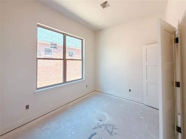Photo 5 — 1700 Paseo Place, Edmond, OK 73034