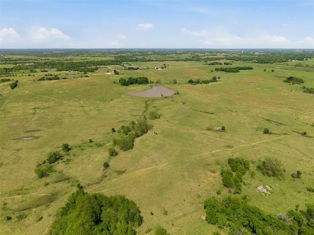 Photo 7 — Fairview Road 9, Davis, OK 73030