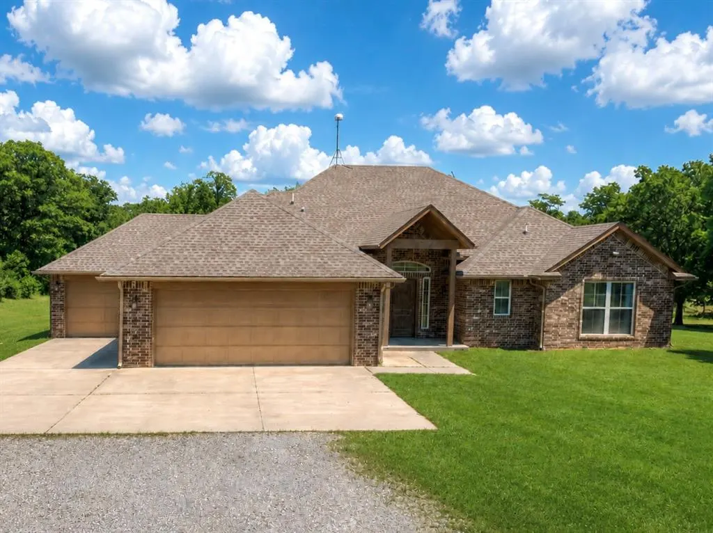 Photo 2 — 30360 Buck Lane, McLoud, OK 74851