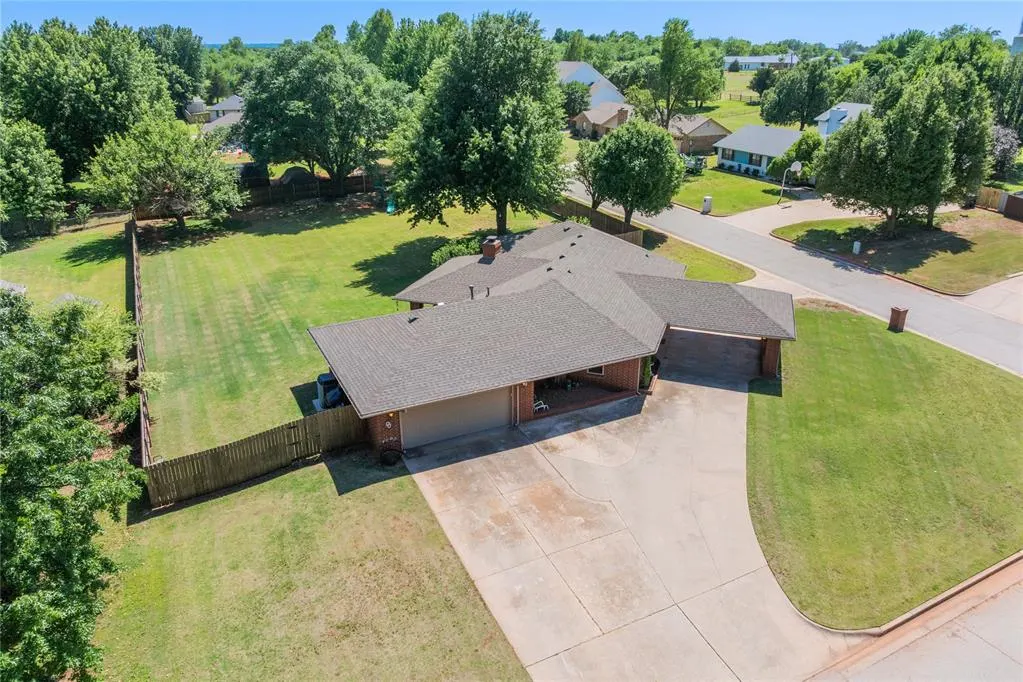 Photo 37 — 8100 Westhaven Drive, Oklahoma City, OK 73169