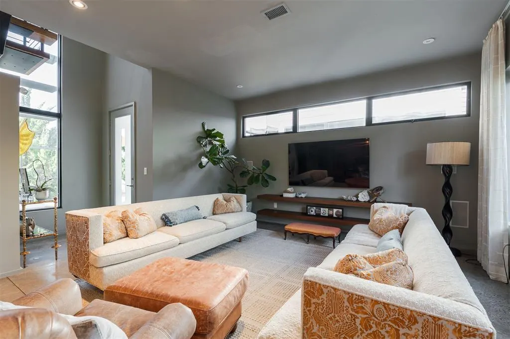 Photo 18 — 1131 NW 56th Street B, Oklahoma City, OK 73118
