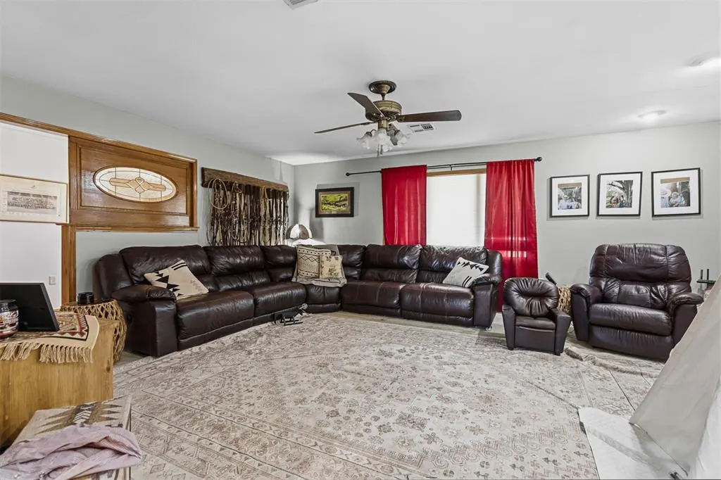 Photo 12 — 1279 110 Highway 10, Davis, OK 73030
