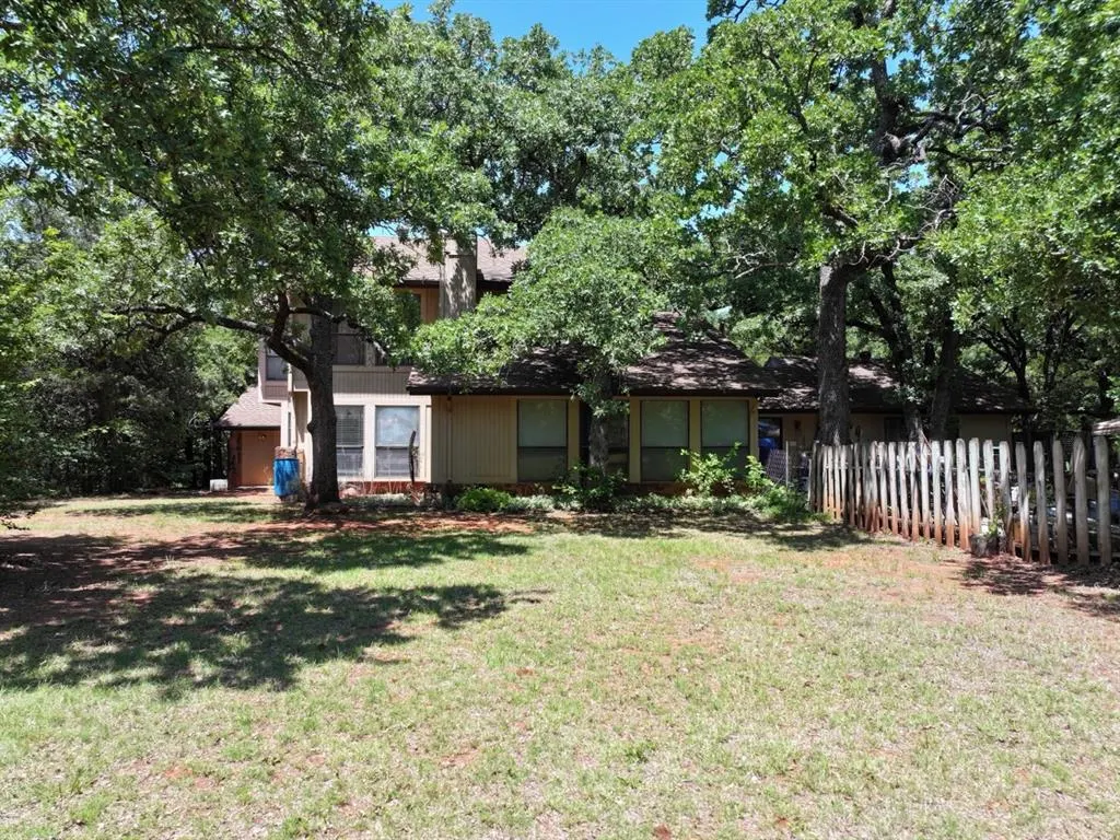 Photo 21 — 604 Dripping Springs Drive, Edmond, OK 73034
