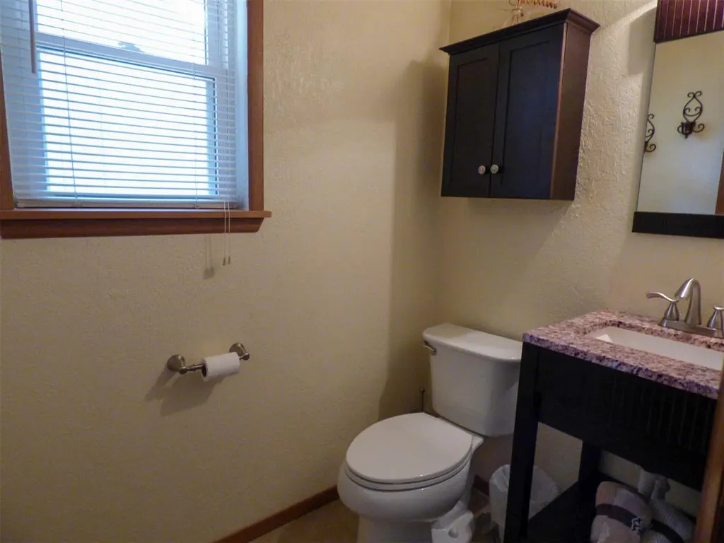 Photo 12 — 106 Kelly Drive, Moore, OK 73160