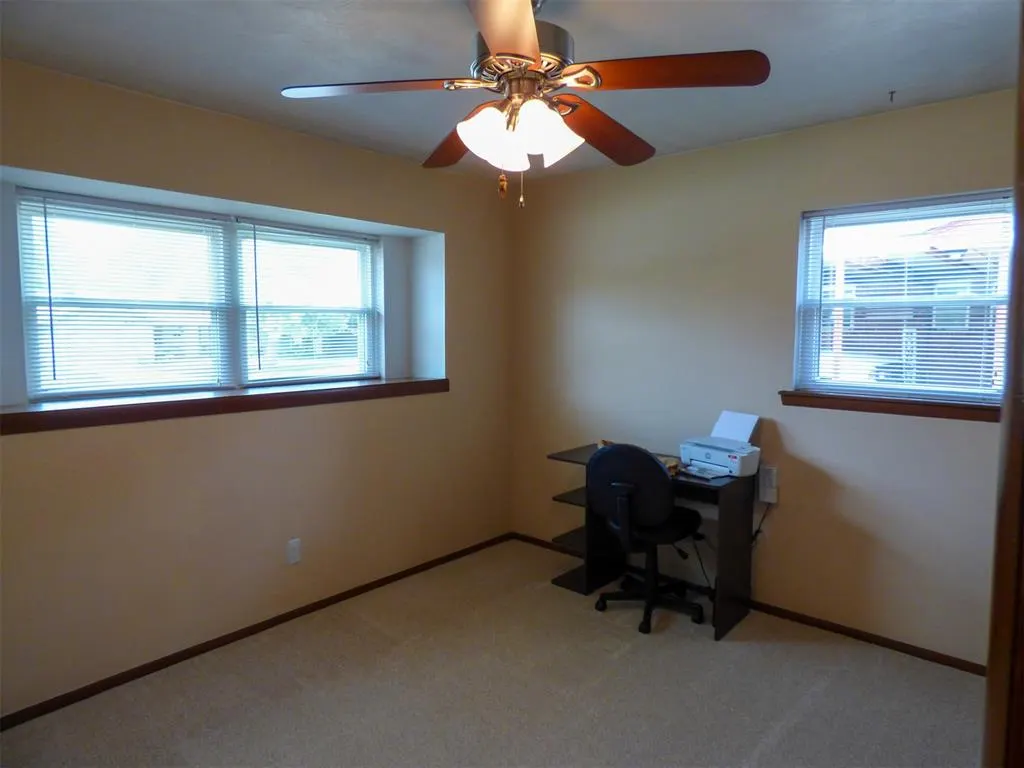 Photo 17 — 106 Kelly Drive, Moore, OK 73160