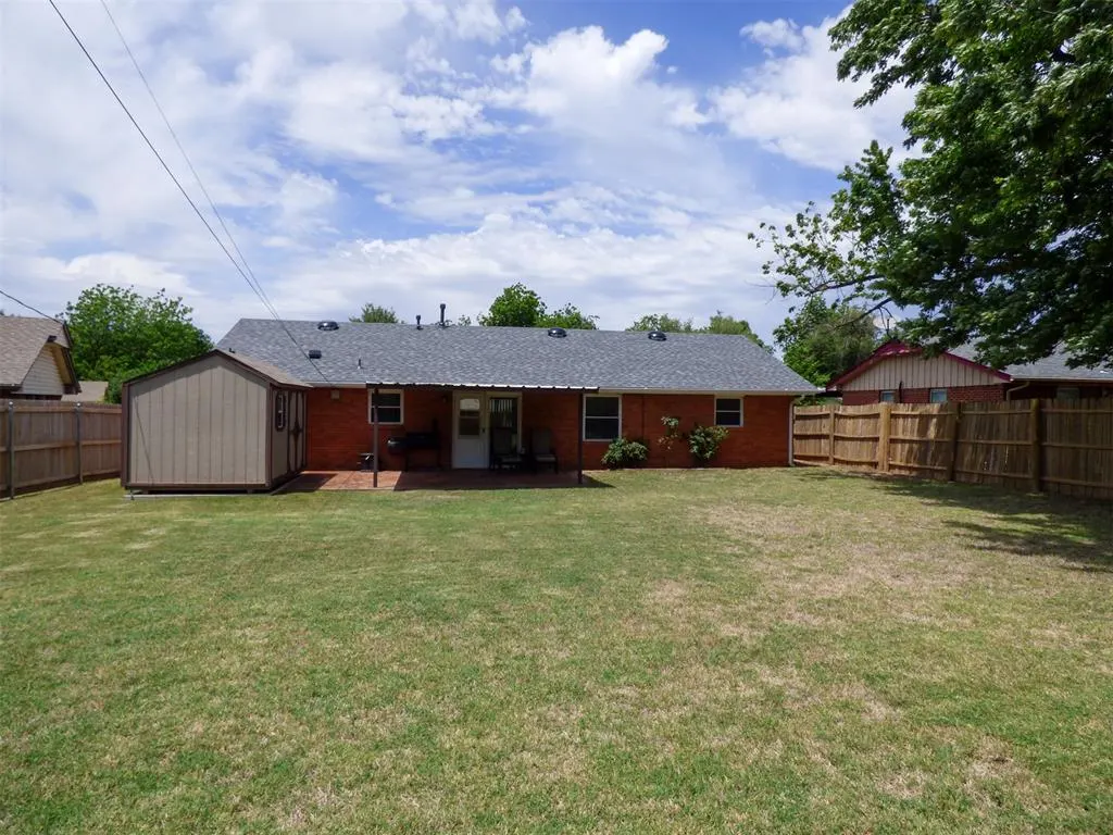 Photo 18 — 106 Kelly Drive, Moore, OK 73160