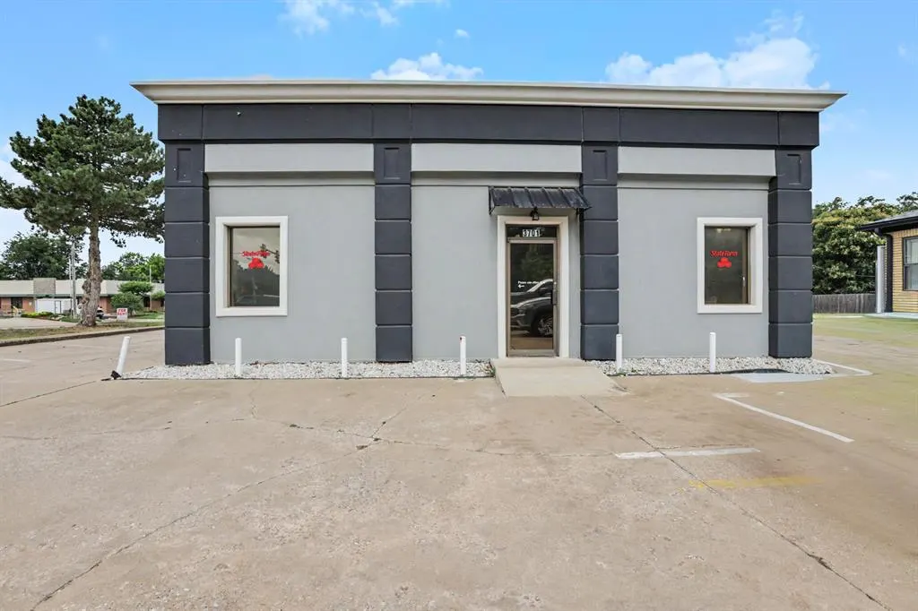 Photo 5 — 3701 N Meridian Avenue, Oklahoma City, OK 73112