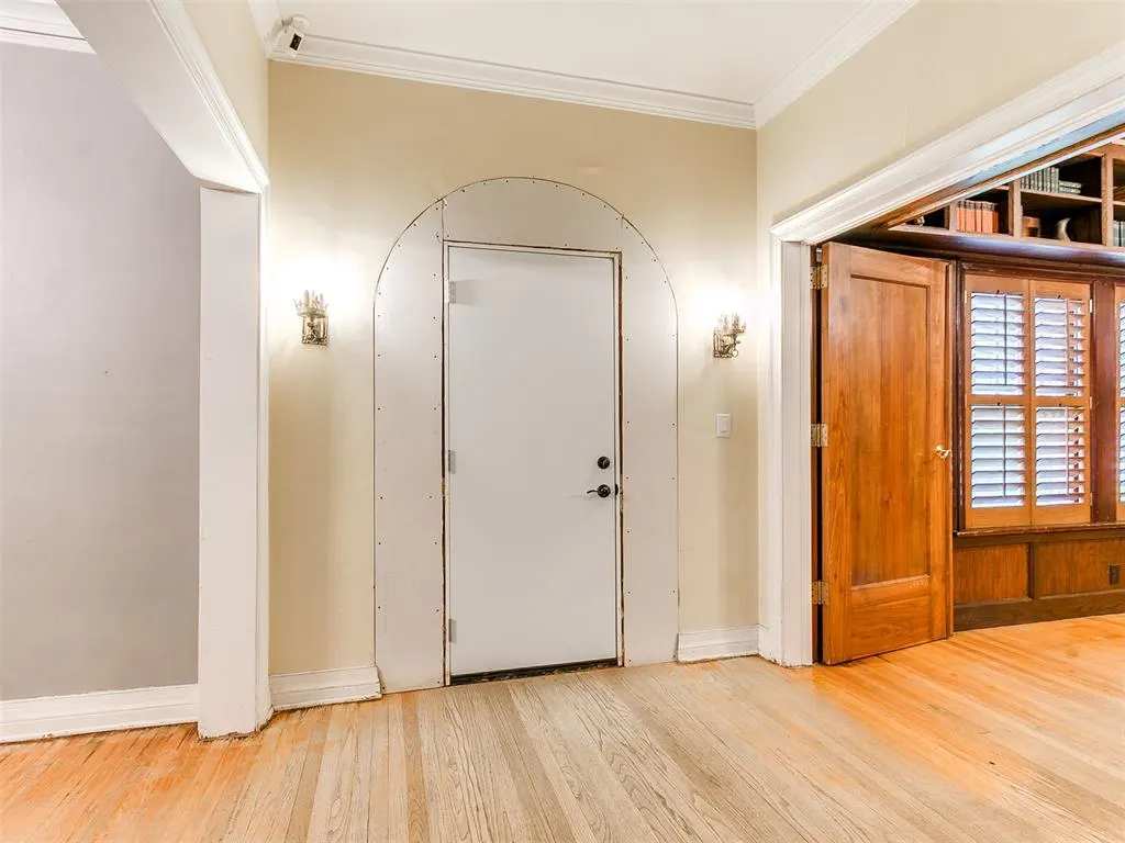Photo 8 — 624 NE 18th Street, Oklahoma City, OK 73105