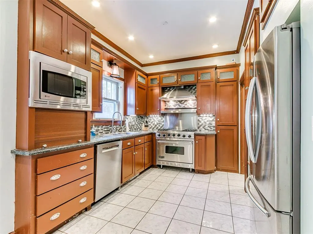 Photo 20 — 624 NE 18th Street, Oklahoma City, OK 73105