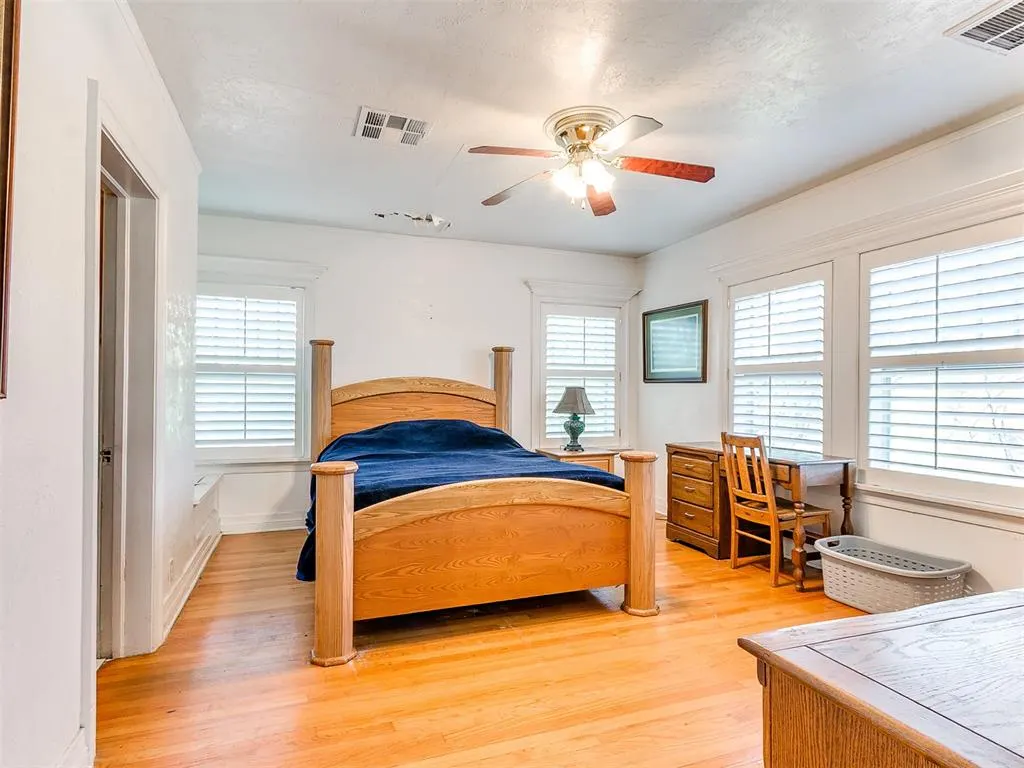 Photo 35 — 624 NE 18th Street, Oklahoma City, OK 73105
