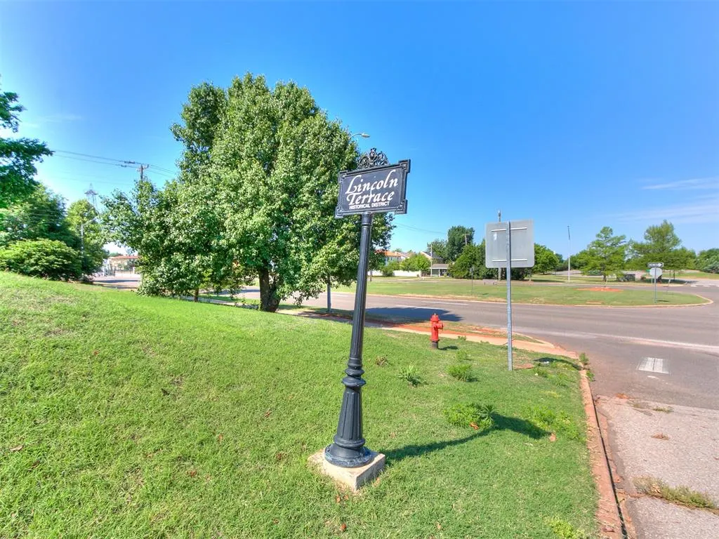 Photo 46 — 624 NE 18th Street, Oklahoma City, OK 73105