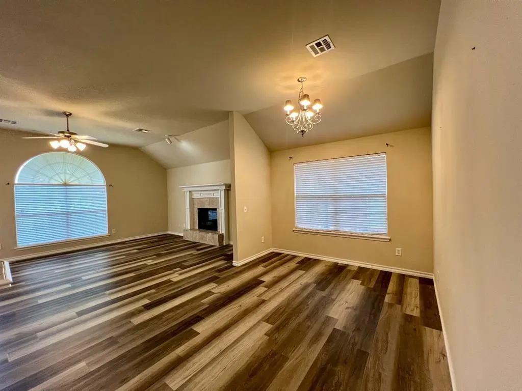 Photo 8 — 2205 SW 93rd Street, Oklahoma City, OK 73159