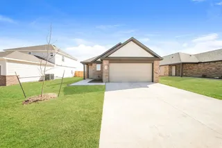 Sold home at 1908 Dogwood Drive