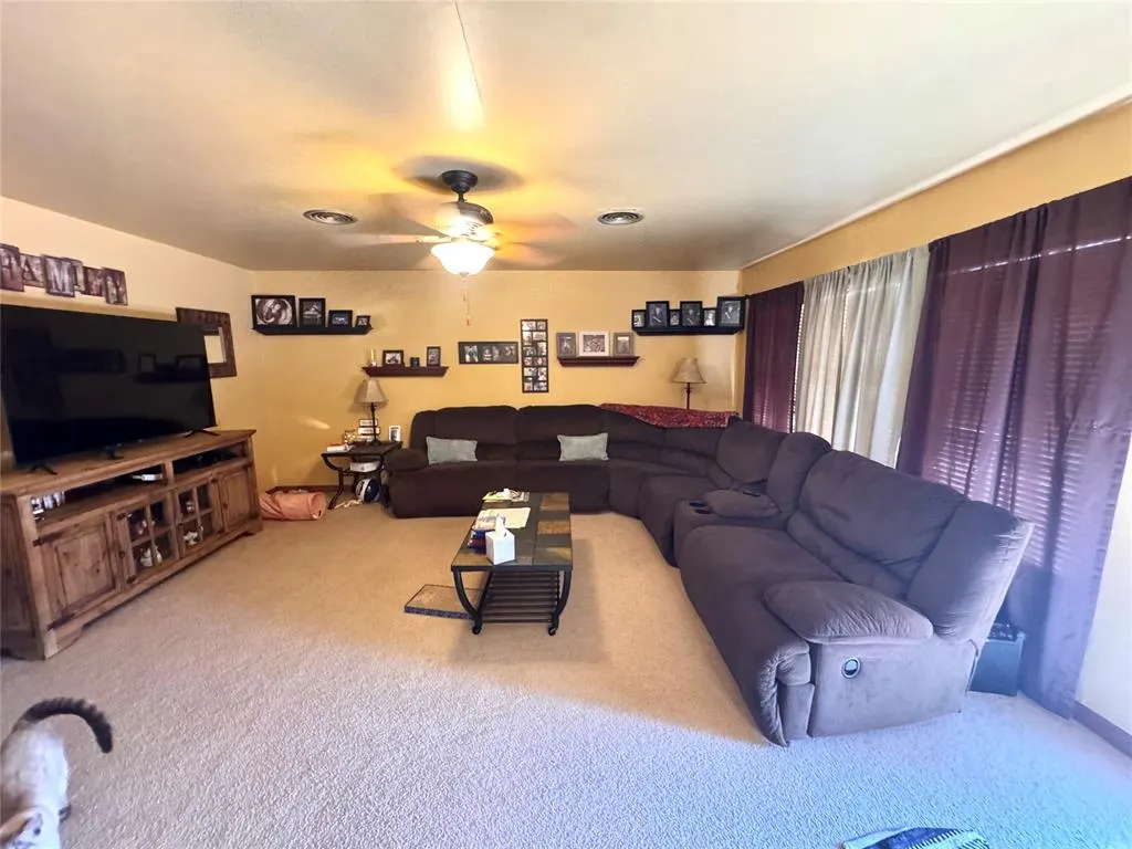 Photo 8 — 1227 Van Drive, Seminole, OK 74868