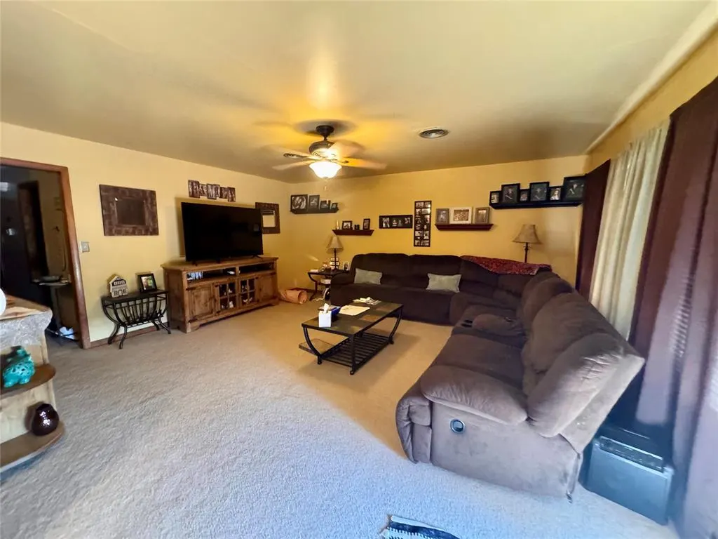 Photo 9 — 1227 Van Drive, Seminole, OK 74868