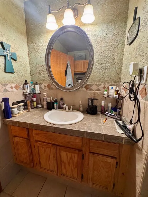 Photo 19 — 1227 Van Drive, Seminole, OK 74868