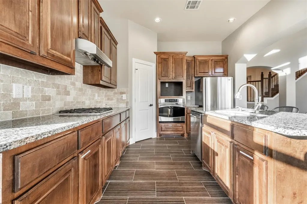 Photo 11 — 2304 NW 156th Street, Edmond, OK 73013
