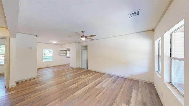 Photo 5 — 210 N Roosevelt Avenue, Shawnee, OK 74801