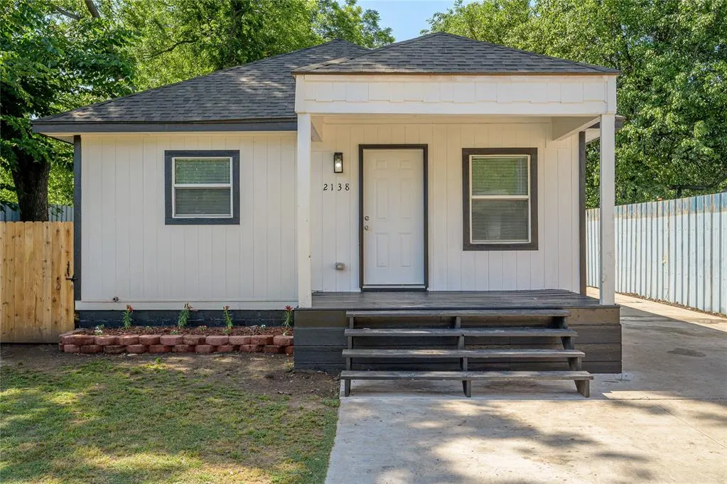 Photo 2 — 2138 SW 22nd Street, Oklahoma City, OK 73108