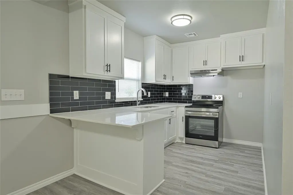 Photo 18 — 2138 SW 22nd Street, Oklahoma City, OK 73108
