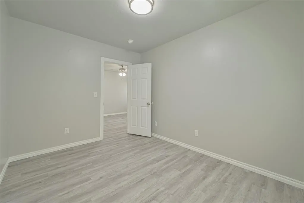 Photo 28 — 2138 SW 22nd Street, Oklahoma City, OK 73108