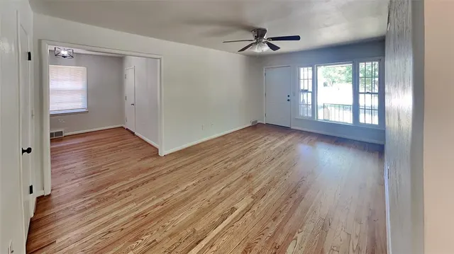 Photo 6 — 314 E Lincoln Avenue, Edmond, OK 73034