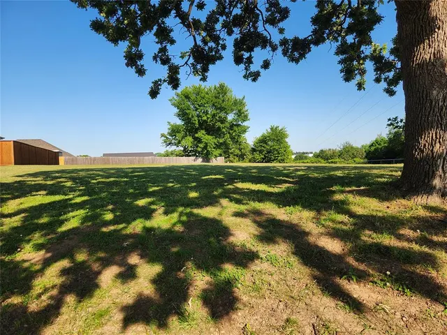 Photo 3 — 13 Whipporwill Avenue, Seminole, OK 74868