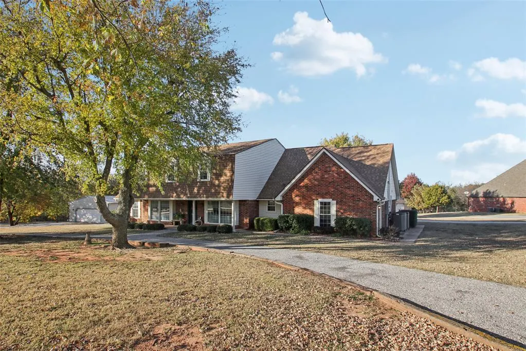 Front exterior — 14057 Westcreek Road, Piedmont, OK 73078