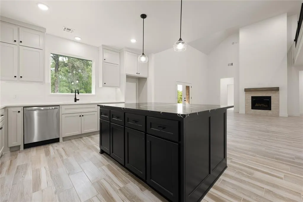 Photo 15 — 4601 Maple Ridge Drive, Edmond, OK 73034