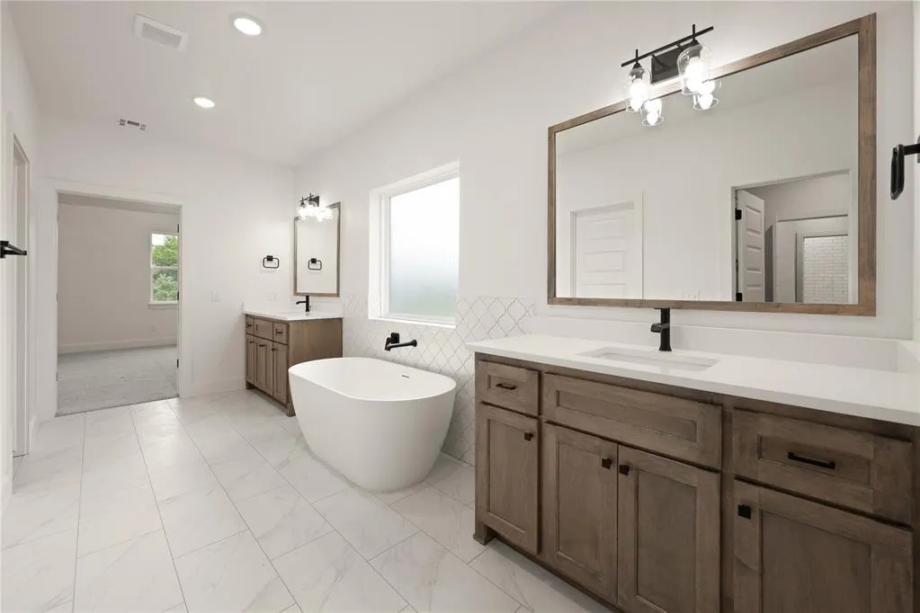 Photo 29 — 4601 Maple Ridge Drive, Edmond, OK 73034