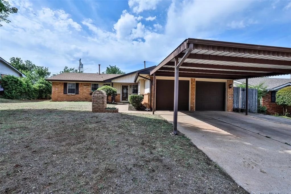 Photo 3 — 5716 NW 65th Street, Warr Acres, OK 73132