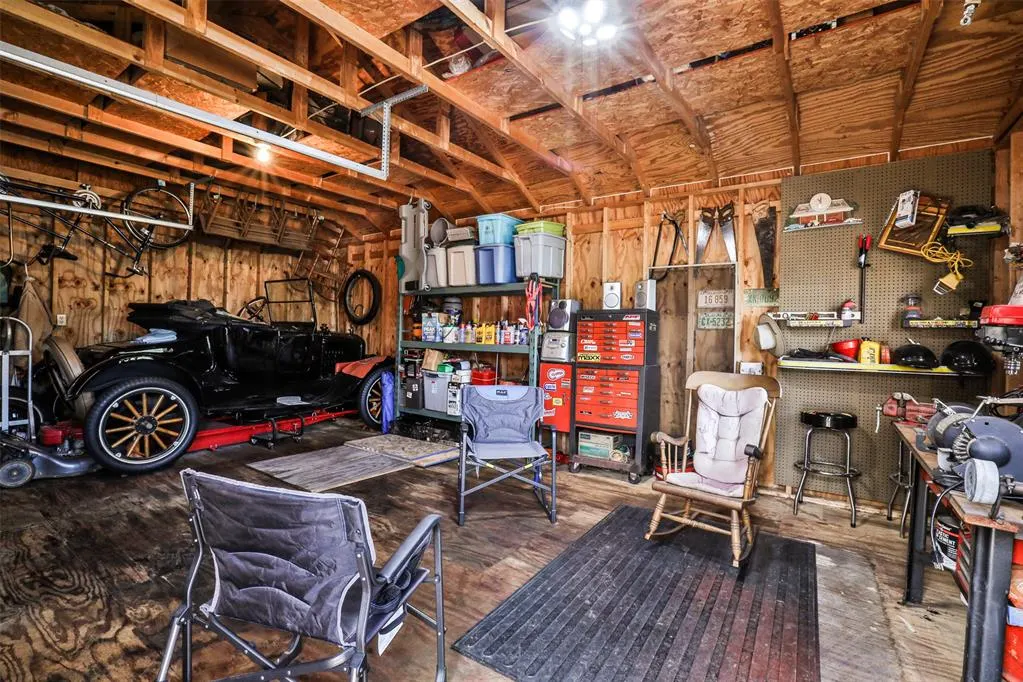Photo 41 — 5716 NW 65th Street, Warr Acres, OK 73132